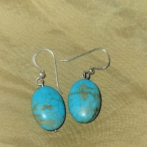 🩵Vibrant Vintage Turquoise and Sterling Silver Earrings 🩵